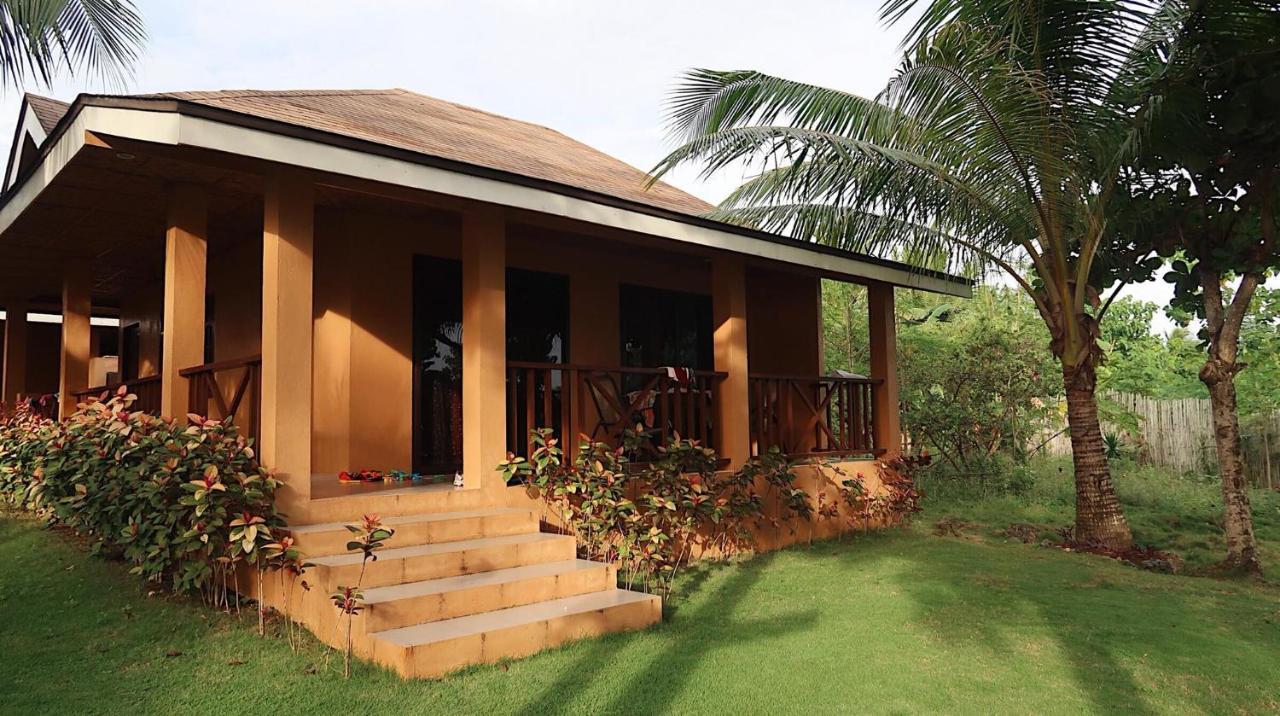 Anda White Beach Resort Ngoại thất bức ảnh